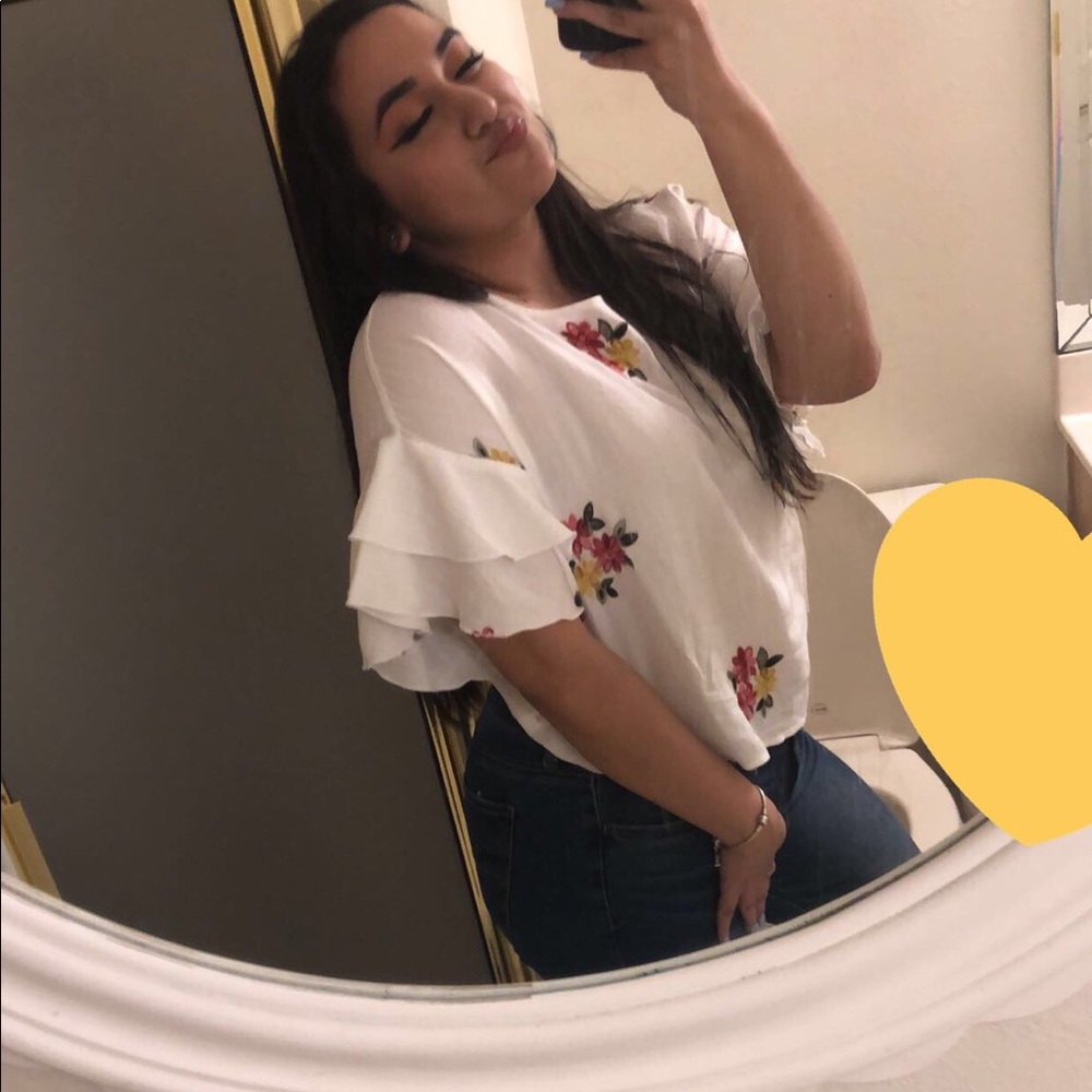 Flower blouse - Picture 3 of 3